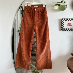 LEVI'S RIBCAGE WIDE LEG CORDUROY PANTS